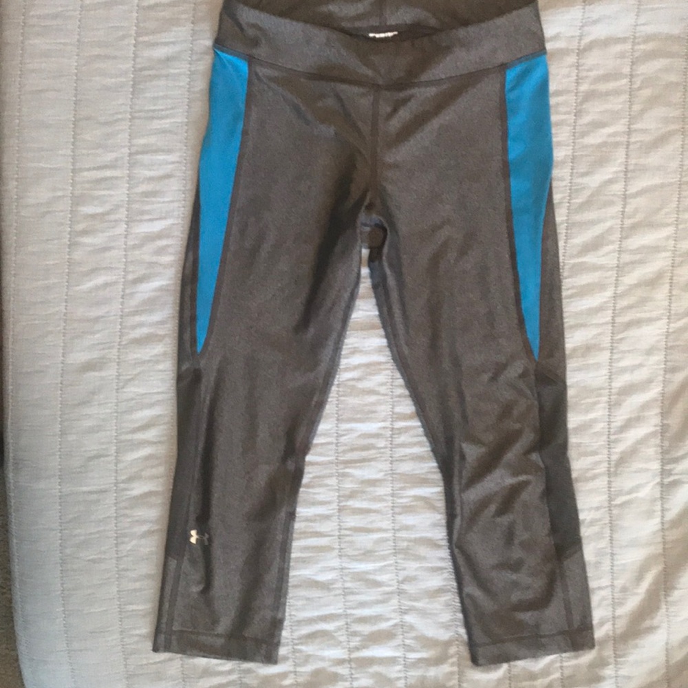 2/$8 Under Armour workout capris